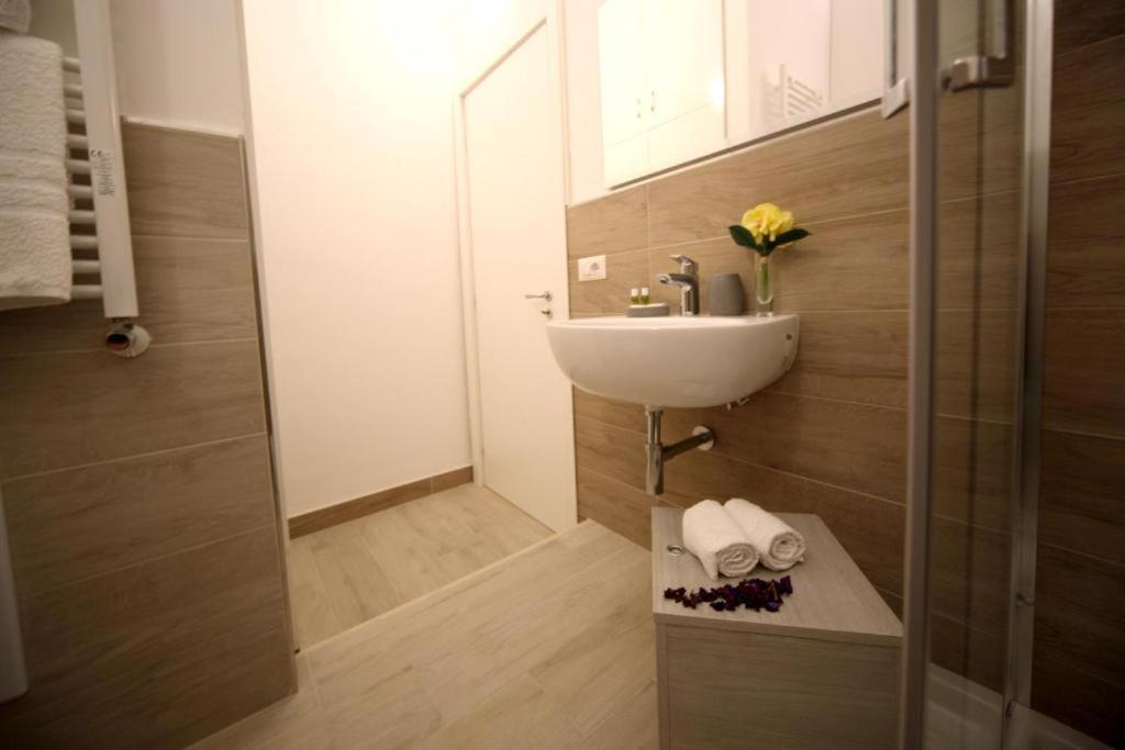 Seawall Holiday Home Salerno Bagian luar foto