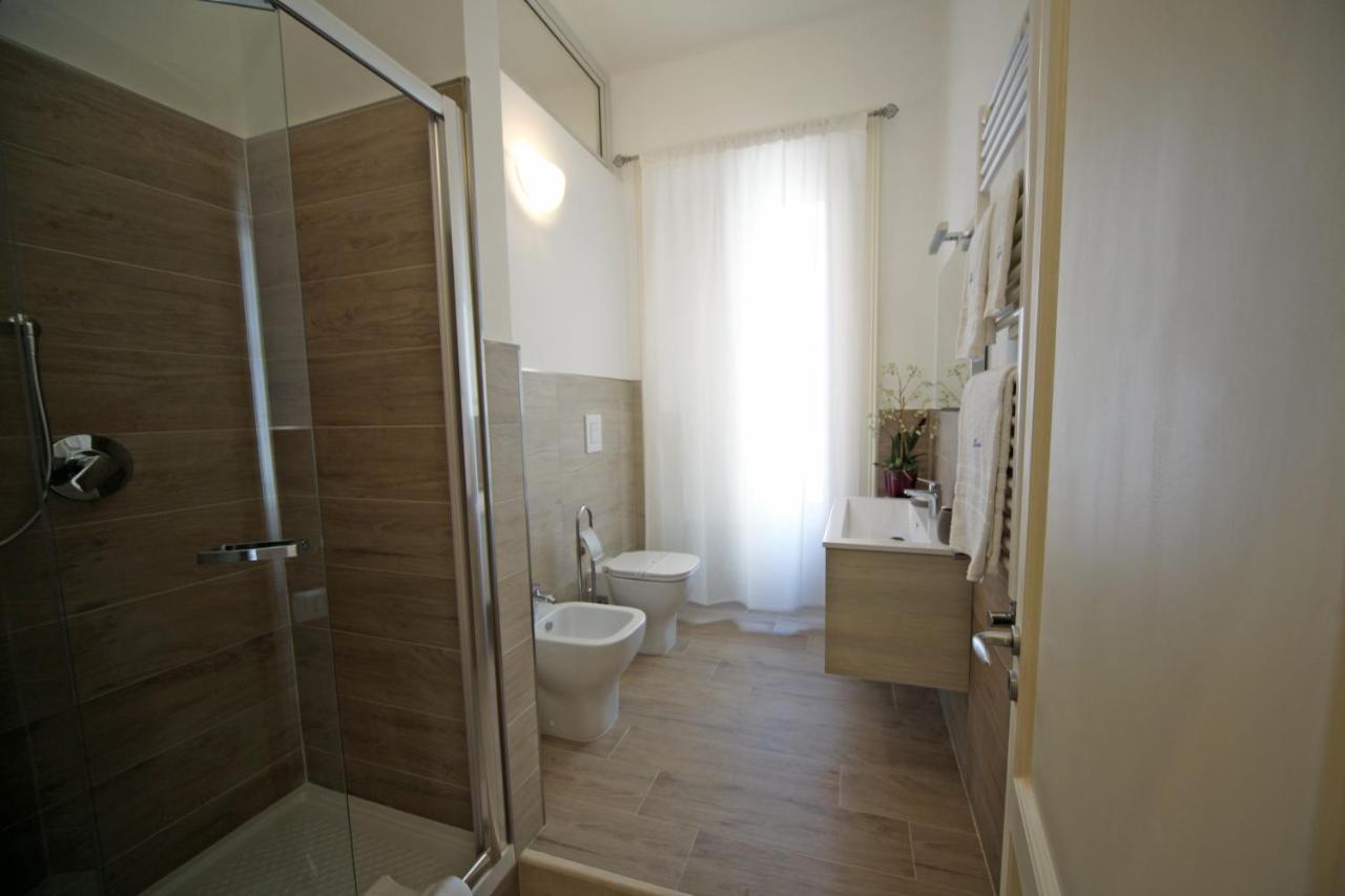 Seawall Holiday Home Salerno Bagian luar foto