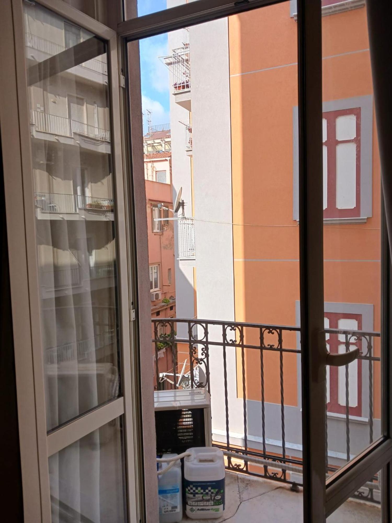 Seawall Holiday Home Salerno Bagian luar foto